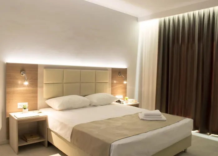 Szálloda Perla Halkidiki 3*